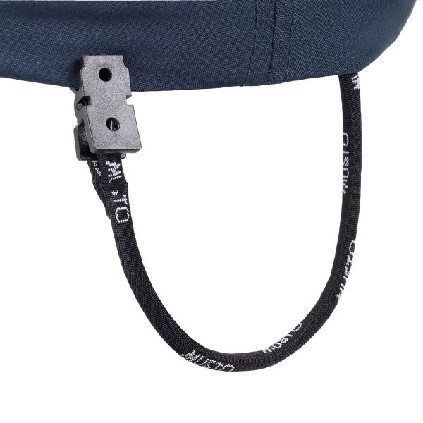 True Navy Musto Corporate Fd Cap